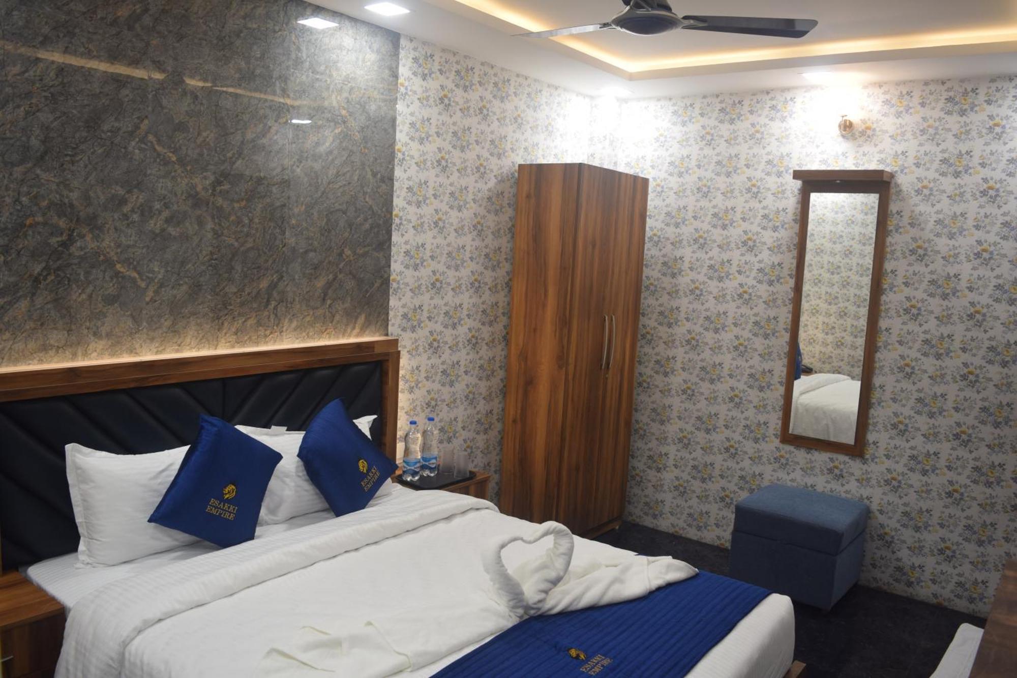 Esakki Empire Hotell Chennai Eksteriør bilde