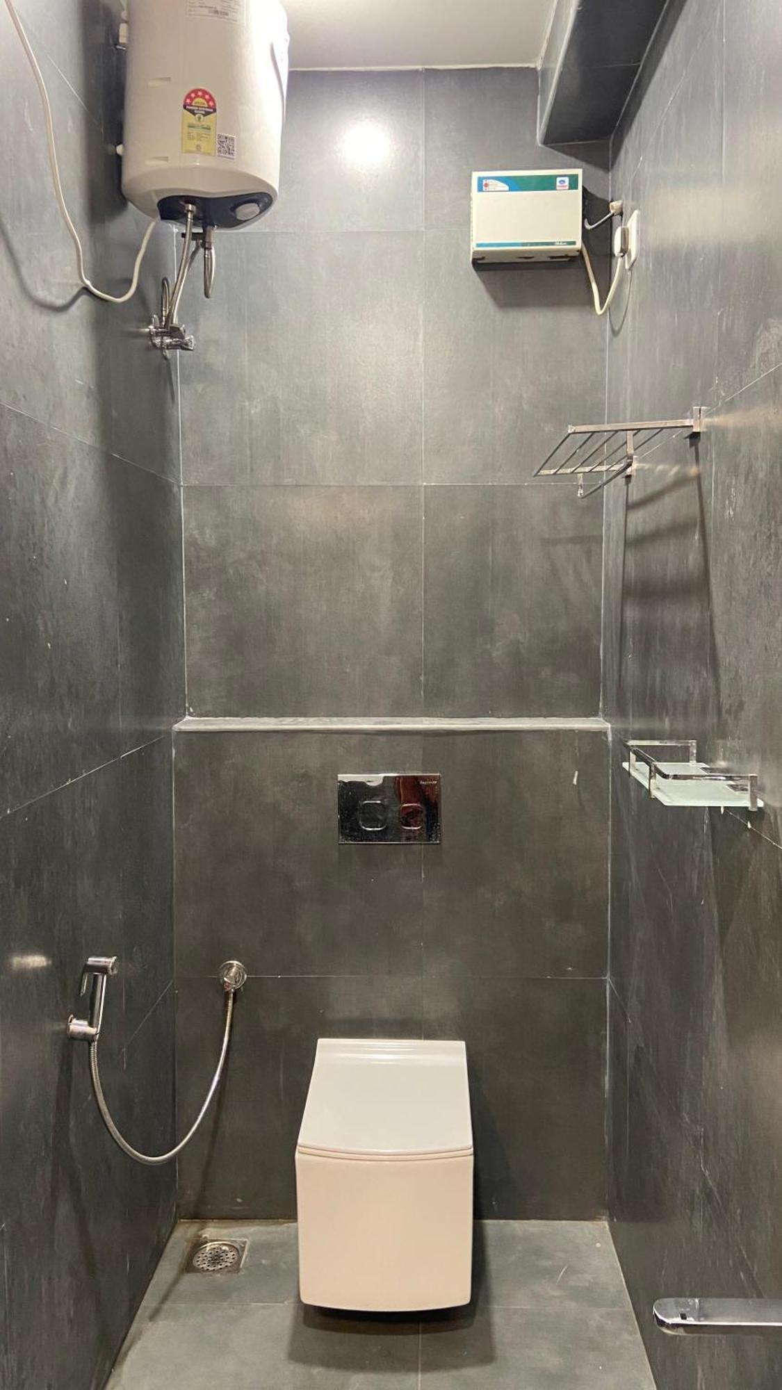 Esakki Empire Hotell Chennai Eksteriør bilde